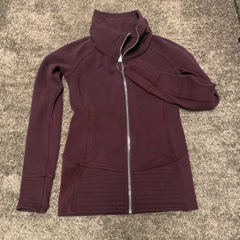 Lululemon zip up sweat jacket sz 4